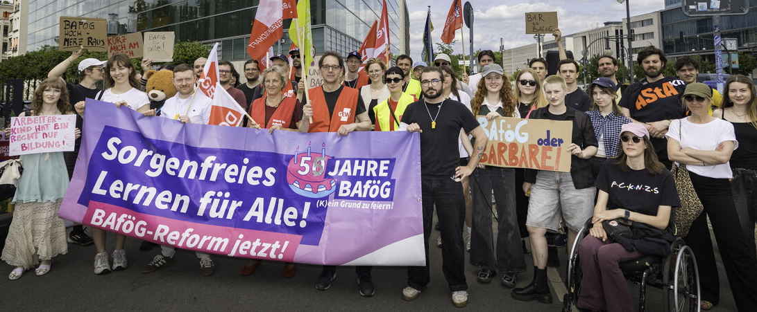Versprochen ist versprochen - BAföG jetzt retten!